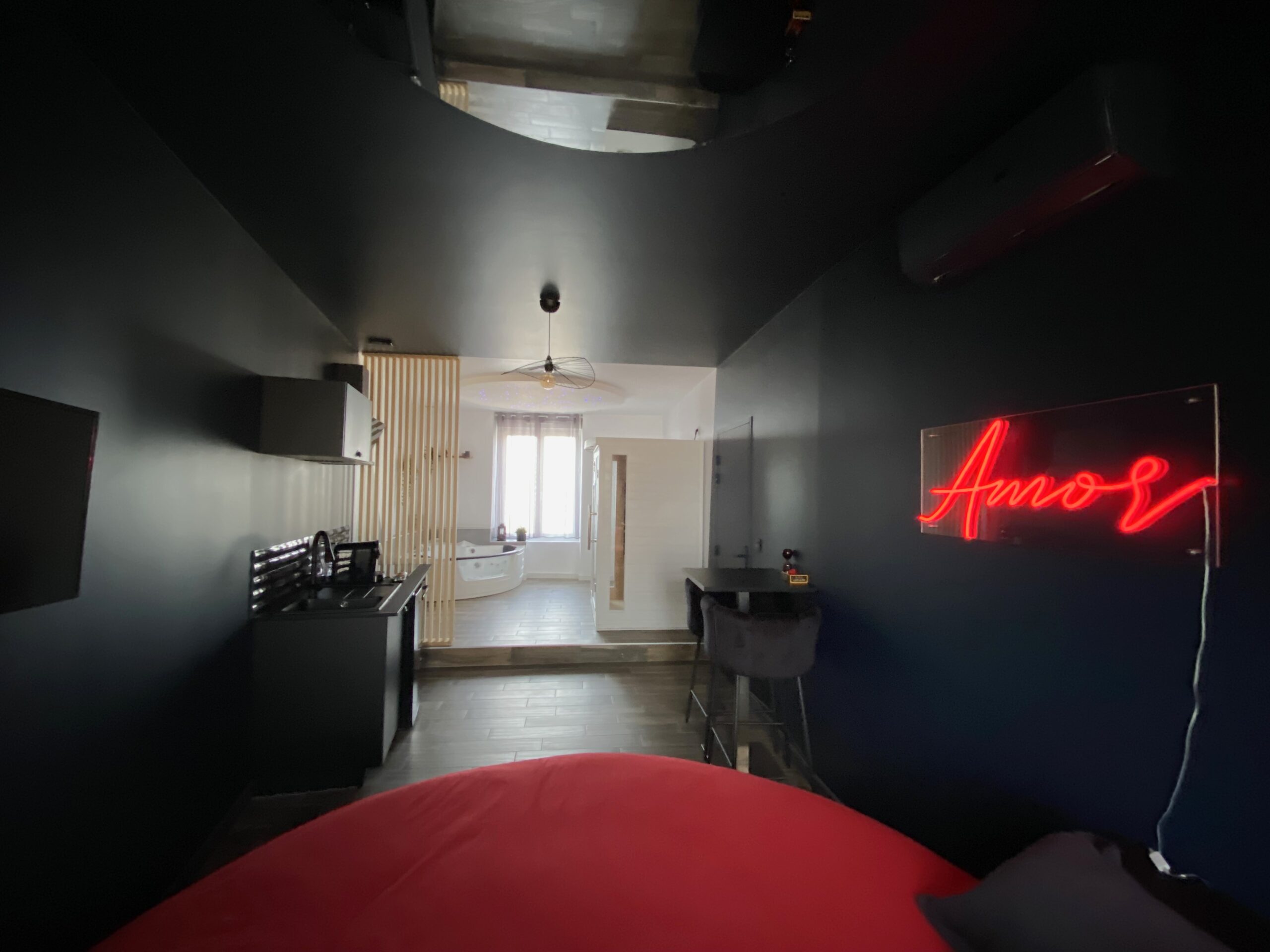 création d'une loveroom à brive